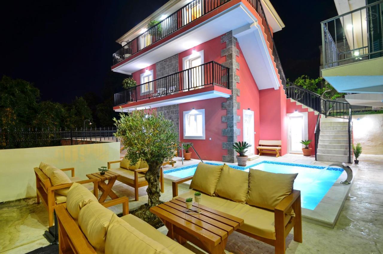 Apartments Lux S Tivat Exterior photo