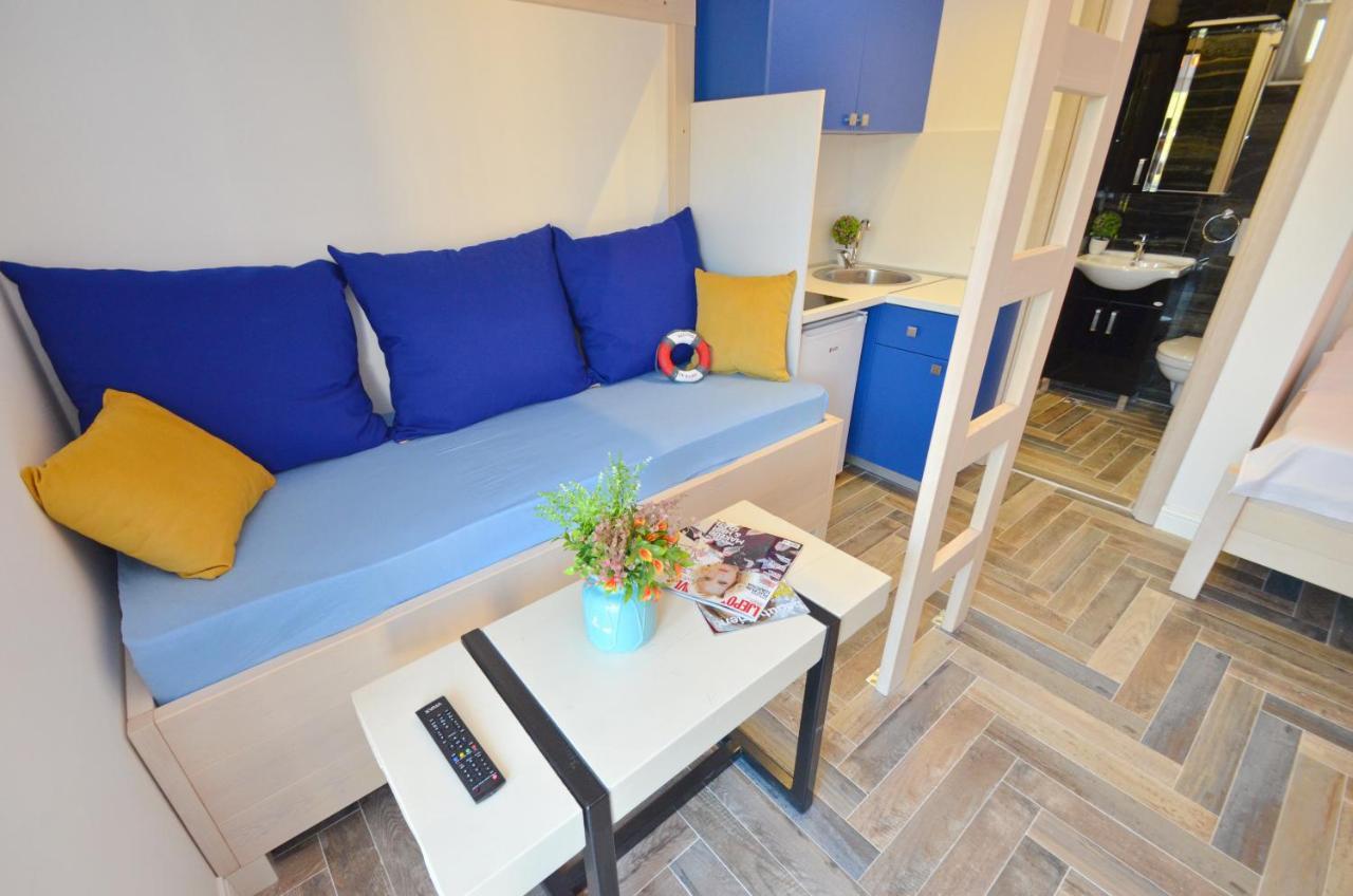Apartments Lux S Tivat Exterior photo
